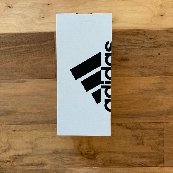 Brand New Adidas Women’s Adilette Aqua Blue Slide Sandals, Size 10, NWT - Picture 4 of 5